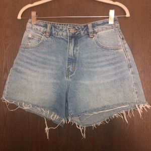 Rolla’s Original Short high rise cut-off denim shorts size 25